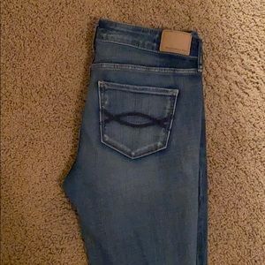 Abercrombie And Fitch Woman’s Super Skinny 6 R